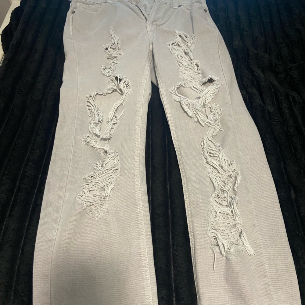 Distressed Gray Women's Jeans